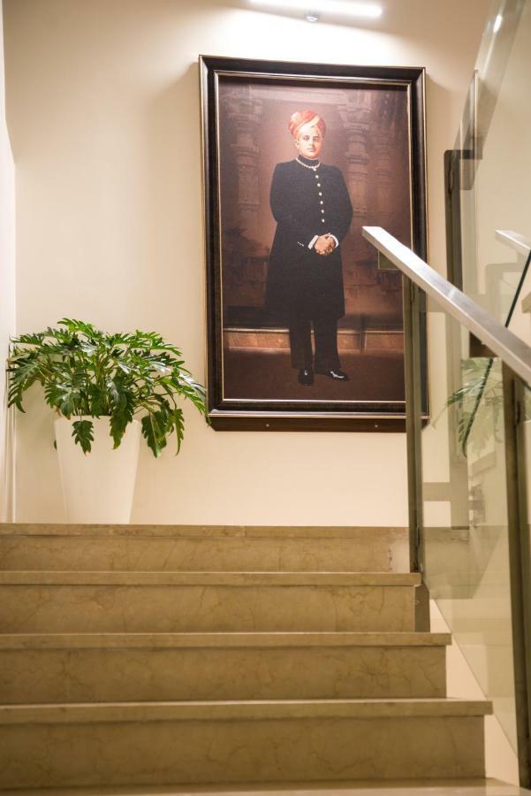 Heritage Inn Mysore Extérieur photo