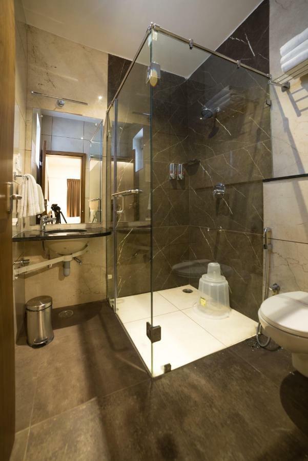Heritage Inn Mysore Extérieur photo