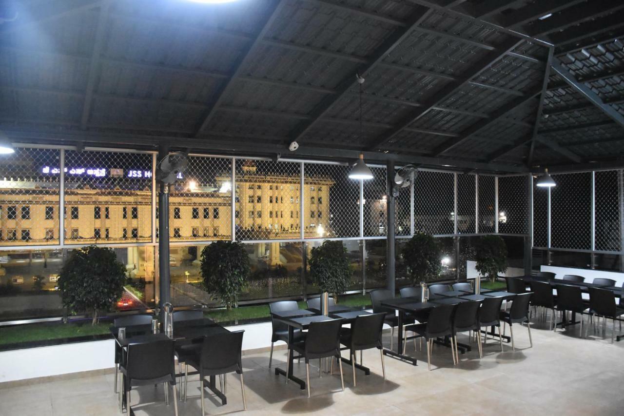 Heritage Inn Mysore Extérieur photo